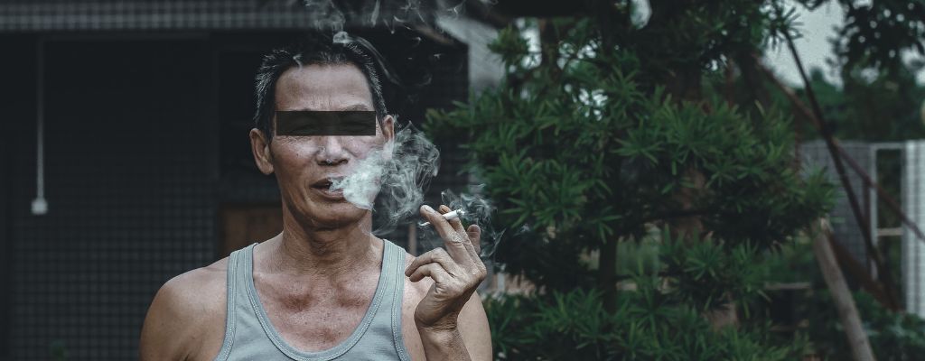 Smoking vs Vaping